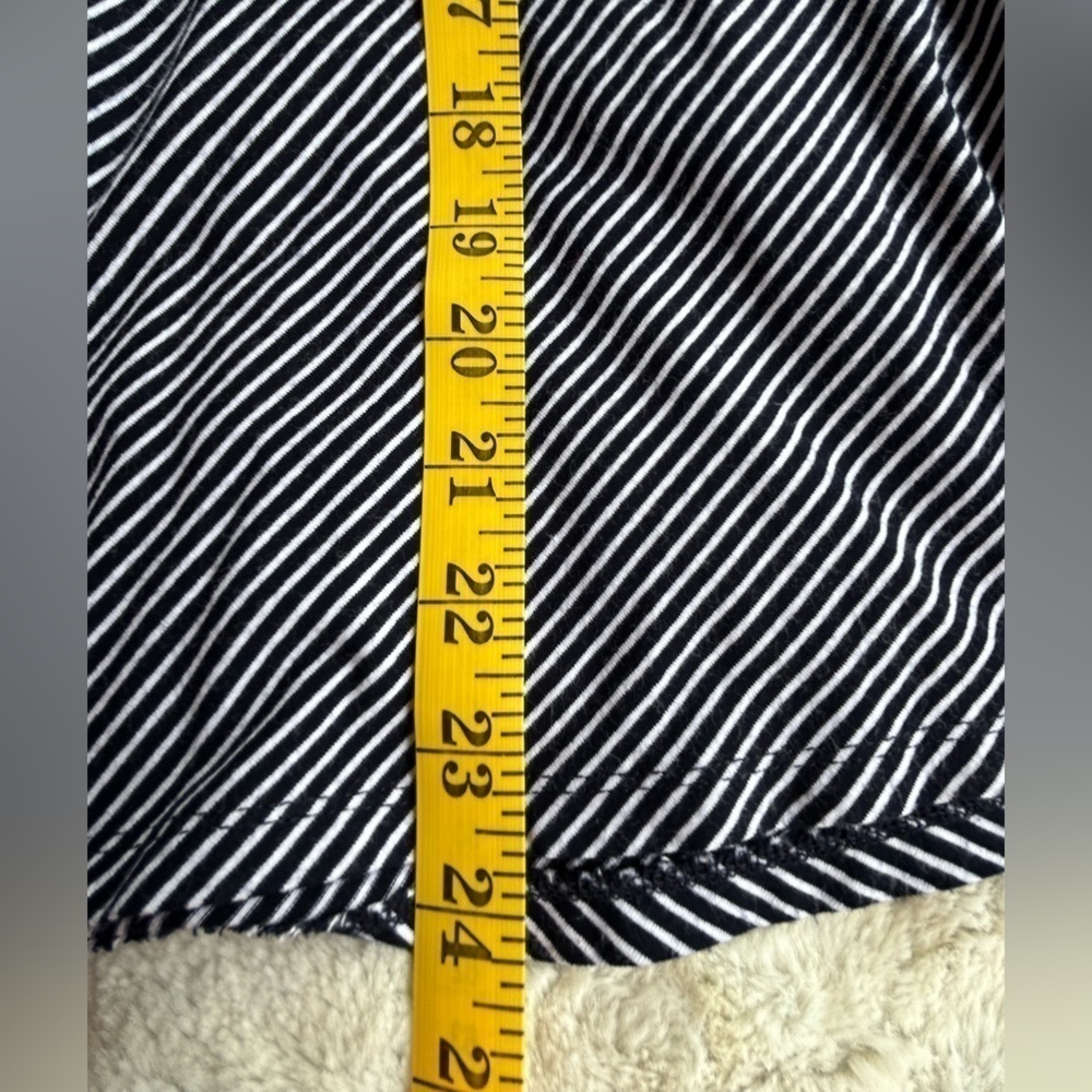 Talbots skirt. Size MP. Black and white. A-line. Midi length. - Picture 5 of 7